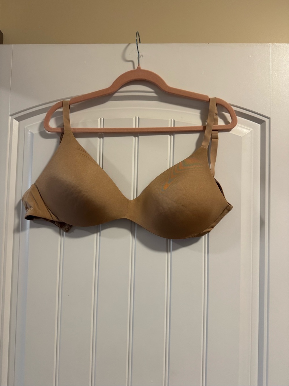SKIMS Wireless Form Push-Up Plunge Bra 38D Sienna Nude